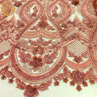 Vải đính cườm 3D màu hồng thêu ren cho váy nữ