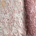 Vải ren cưới đính cườm màu hồng phổ biến 20% Polyester hòa tan trong nước