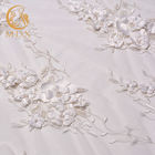 Hoa thanh lịch Vải ren trắng 20% ​​Polyester Chiều rộng 135cm cho váy cưới